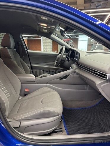 Hyundai Elantra 2022, 110,000 km - 2.0 l - Bakı