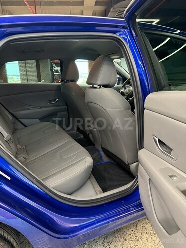 Hyundai Elantra 2022, 110,000 km - 2.0 l - Bakı