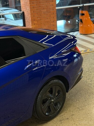 Hyundai Elantra 2022, 110,000 km - 2.0 l - Bakı
