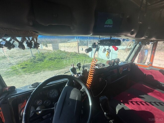 KamAz 5511 1984, 500,000 km - 11.0 l - Qusar