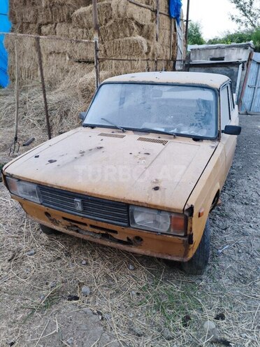 LADA (VAZ) 2105 1983, 10,000 km - 1.5 l - Sabirabad