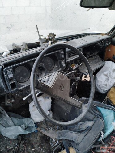 LADA (VAZ) 2105 1983, 10,000 km - 1.5 l - Sabirabad