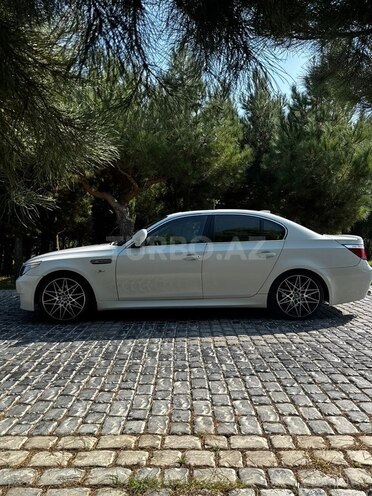 BMW 525 2006, 240,000 km - 3.0 l - Bakı