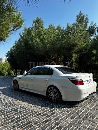 BMW 525 2006, 240,000 km - 3.0 l - Bakı