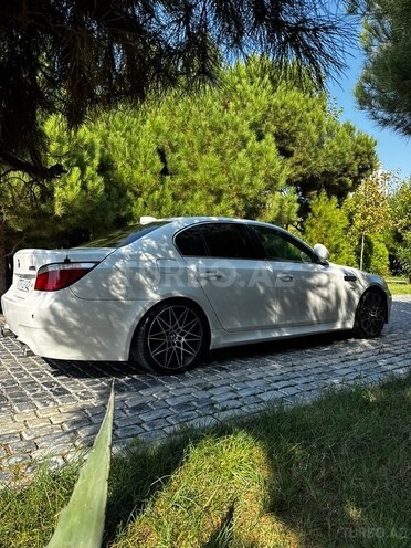 BMW 525 2006, 240,000 km - 3.0 l - Bakı