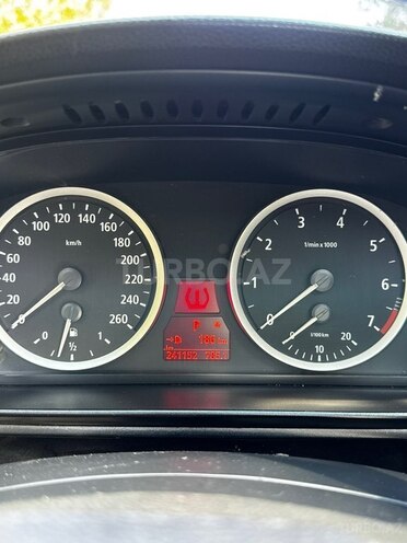 BMW 525 2006, 240,000 km - 3.0 l - Bakı