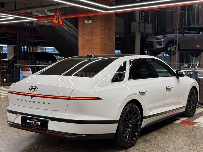 Hyundai Grandeur 2023, 38,000 km - 1.6 л - Bakı