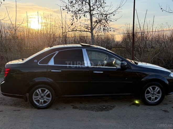 Daewoo Gentra 2014, 410,000 km - 1.5 l - Tovuz