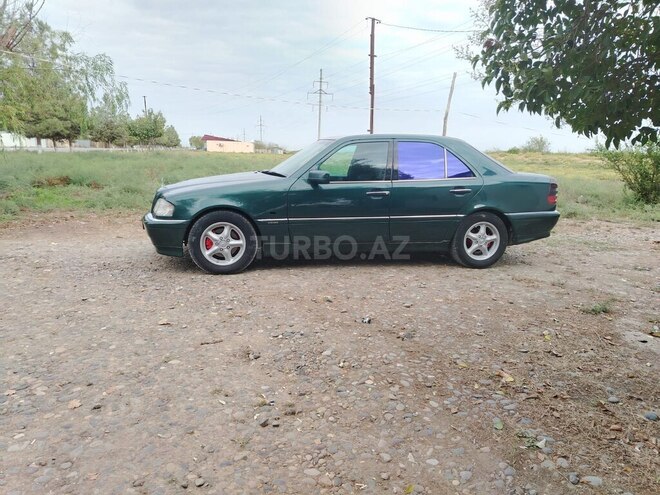 Mercedes C 220 1998, 448,000 km - 2.2 л - İmişli