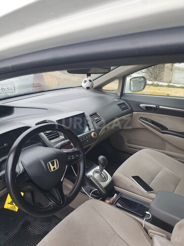 Honda Civic 2009, 220,000 km - 1.8 л - Sumqayıt