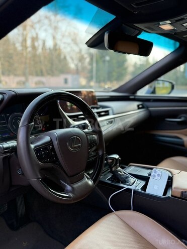Lexus ES 300h 2020, 121,000 km - 2.5 l - Gəncə