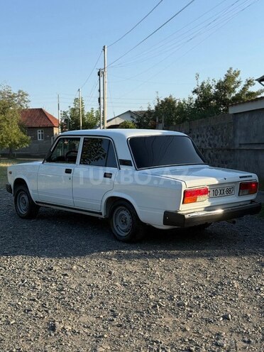 LADA (VAZ) 2107 2005, 146,700 km - 1.6 л - Qax