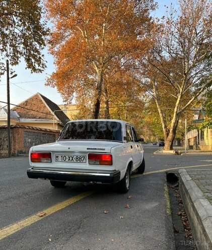 LADA (VAZ) 2107 2005, 146,700 km - 1.6 л - Qax