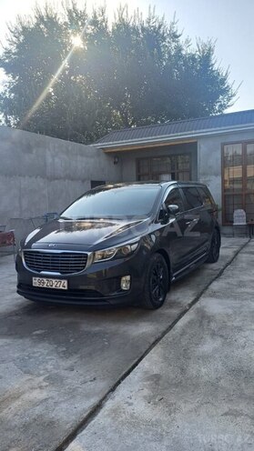 Kia Carnival 2017, 212,797 km - 2.2 l - Ucar