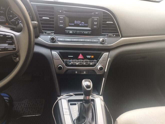 Hyundai Elantra 2017, 164,208 km - 2.0 l - Bakı