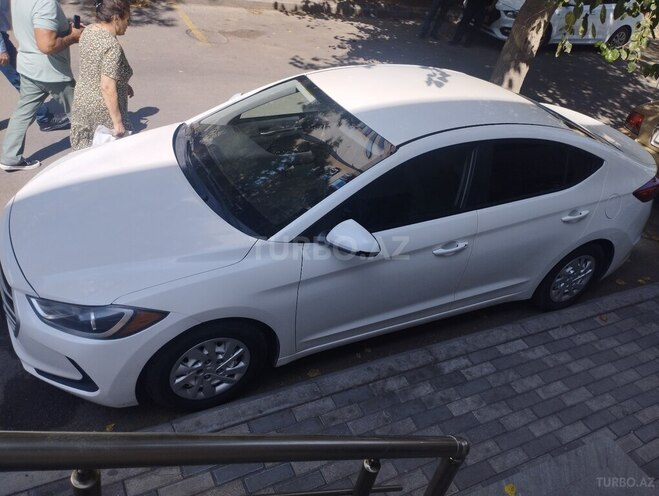 Hyundai Elantra 2017, 164,208 km - 2.0 l - Bakı