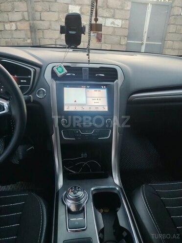 Ford Fusion (North America) 2018, 220,000 km - 1.5 л - Bakı