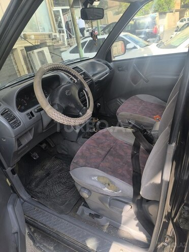 Nissan Terrano 1998, 472,000 km - 2.4 l - Bakı