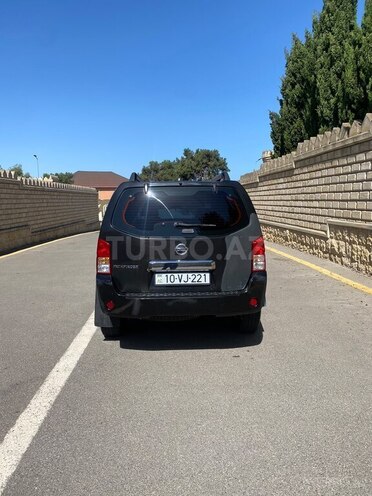 Nissan Pathfinder 2007, 300,000 km - 4.0 l - Sumqayıt