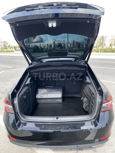 Skoda Superb 2021, 77,500 km - 2.0 l - Bakı