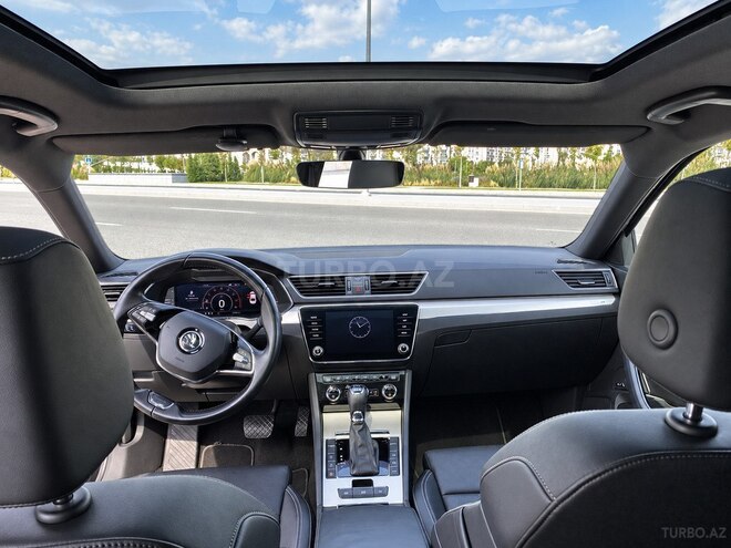 Skoda Superb 2021, 77,500 km - 2.0 l - Bakı