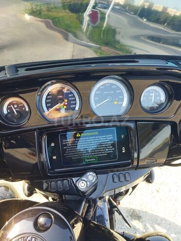 Harley-Davidson FLHX Street Glide 2018, 11,265 km - 1.9 l - Bakı