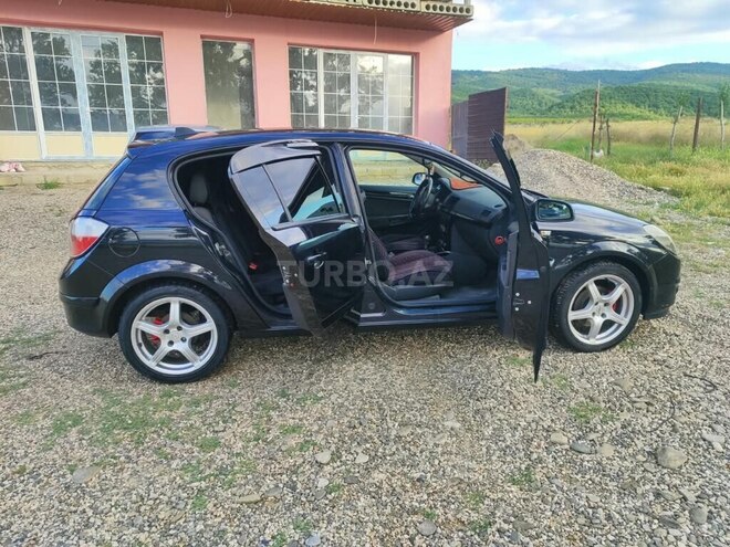 Opel Astra 2006, 240,000 km - 1.4 l - Qusar