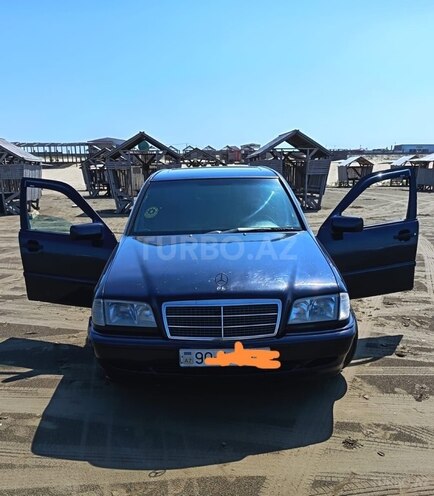 Mercedes C 220 1999, 373,000 km - 2.2 l - Bakı