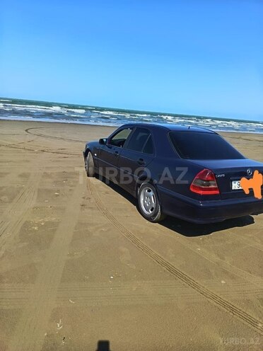 Mercedes C 220 1999, 373,000 km - 2.2 l - Bakı