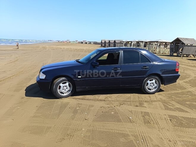 Mercedes C 220 1999, 373,000 km - 2.2 l - Bakı