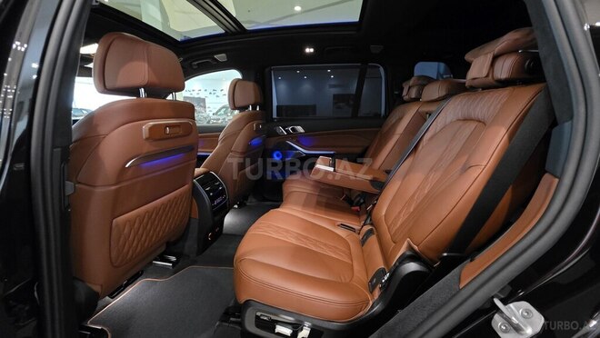 BMW X7 2025, 14,000 km - 4.4 l - Bakı