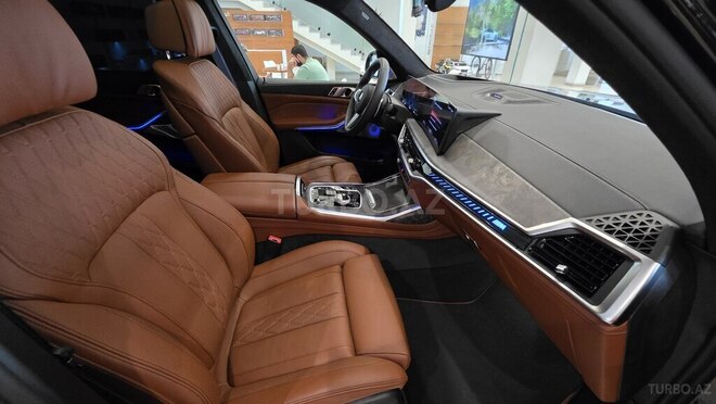 BMW X7 2025, 14,000 km - 4.4 l - Bakı