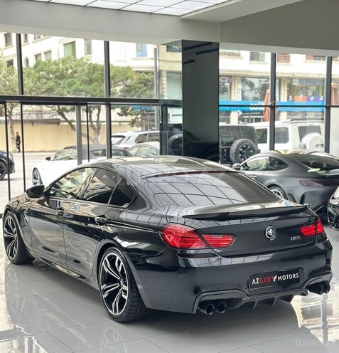 BMW M6 2014, 131,621 km - 4.4 l - Bakı