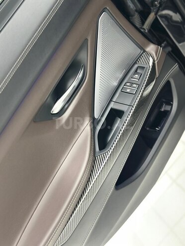 BMW M6 2014, 131,621 km - 4.4 l - Bakı