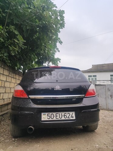 Opel Astra 2006, 240,000 km - 1.4 l - Qusar