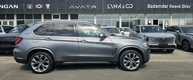 BMW X5 2017, 200,200 km - 2.0 л - Bakı