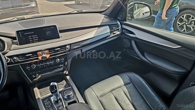 BMW X5 2017, 200,200 km - 2.0 л - Bakı