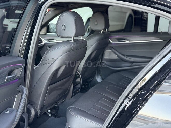 BMW 520e 2022, 84,000 km - 2.0 l - Bakı