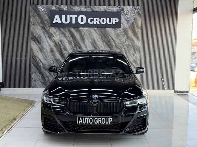 BMW 520e 2022, 84,000 km - 2.0 l - Bakı