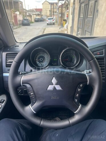 Mitsubishi Pajero 2007, 190,270 km - 3.0 л - Bakı