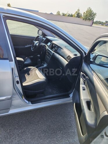 Toyota Corolla 2006, 256,000 km - 1.4 l - İmişli