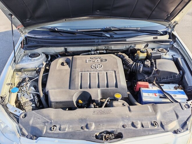 Toyota Corolla 2006, 256,000 km - 1.4 l - İmişli