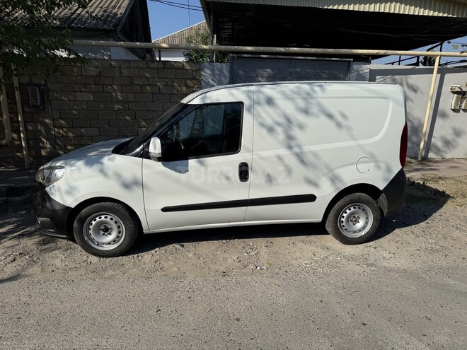 Fiat Doblo 2015, 231,000 km - 1.3 l - Bakı