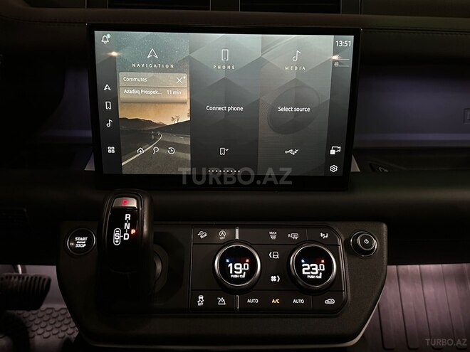 Land Rover Defender 2022, 53,000 km - 2.0 l - Bakı