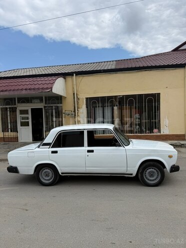 LADA (VAZ) 2107 2007, 37,000 km - 1.6 l - Şabran