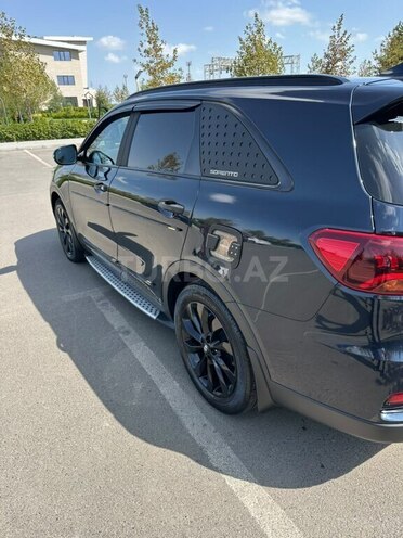 Kia Sorento 2018, 219,000 km - 2.2 l - Salyan