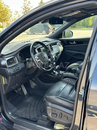 Kia Sorento 2018, 219,000 km - 2.2 l - Salyan