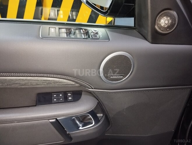 Land Rover Discovery 2021, 118,600 km - 3.0 l - Bakı