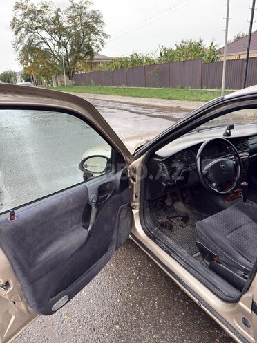 Opel Vectra 1996, 154,300 km - 1.8 l - Qazax
