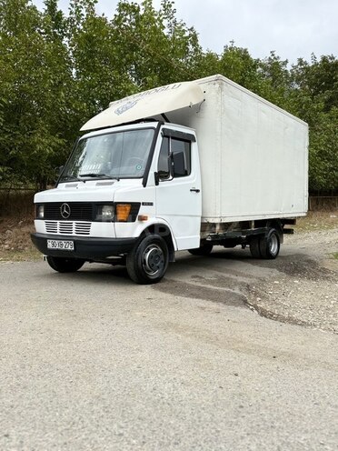 Mercedes 410 D 1993, 239,999 km - 2.9 л - Bakı